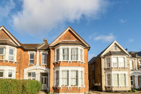 79 Bromley Road, Catford, London, SE6 2UF