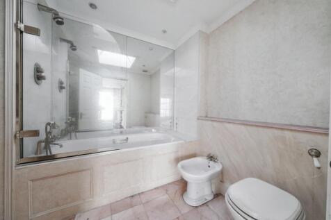 17 Yeomans Row, Kensington, London SW3 2AL