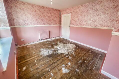 Flat 2, 49 Roseberry Road, Redfield, Bristol, BS5 9QD