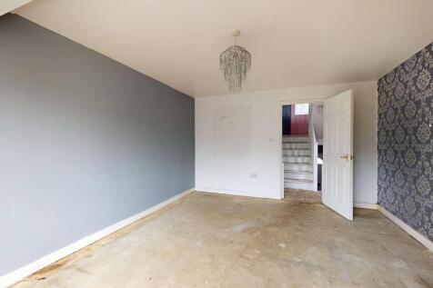 14 Silver Birch Avenue, Chingford, London, E4 8YT