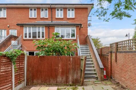 14 Silver Birch Avenue, Chingford, London, E4 8YT