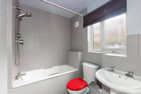 Flat 31, Cotton Avenue, Acton, London, W3 6YE