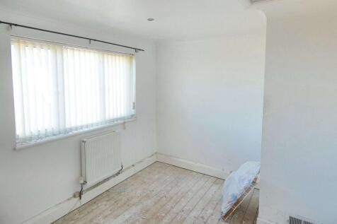 115 Aberdovey Close, Bransholme, Hull, HU7 5DF