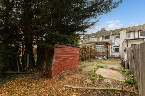 56 Langley Crescent, Harlington, Hayes, UB3 5HN