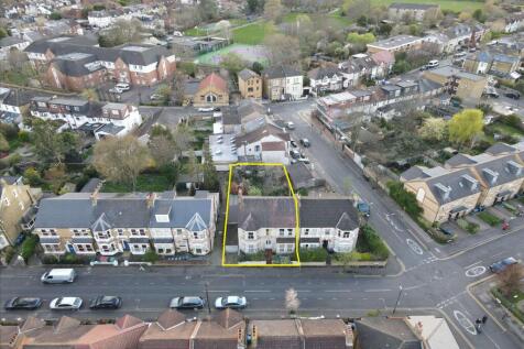 4 Wilton Road, Colliers Wood, London SW19 2HB