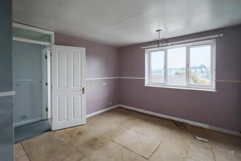 72 Whiteways Grove, Sheffield, South Yorkshire, S4 8FL