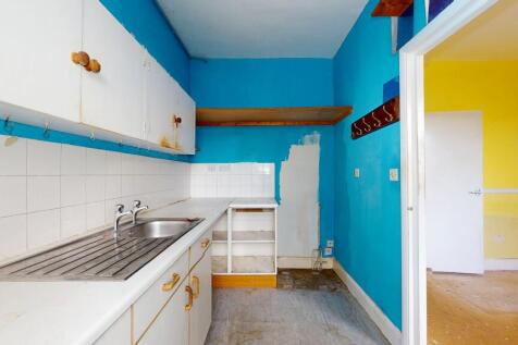 Flat C, 39 Highbury Park, Highbury, London, N5 1TH