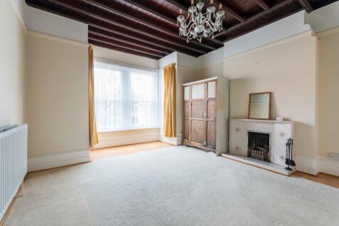 120 Kingston Road, Teddington, TW11 9JA