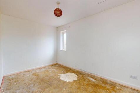 Flat 15 Chapel Close, Willesden, London, NW10 2DL