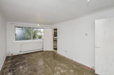 Flat 7 Anvil Court, Marsh Road, Luton, Bedfordshire, LU3 2RB