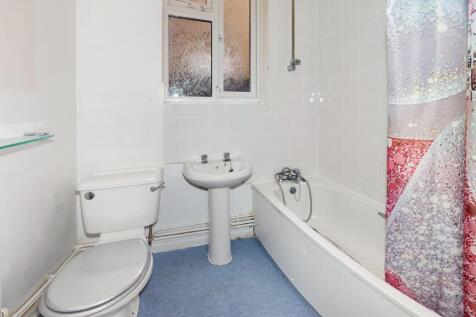 Flat A, 52 Ernald Avenue, East Ham, London, E6 3AL