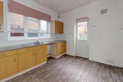 Flat A, 52 Ernald Avenue, East Ham, London, E6 3AL