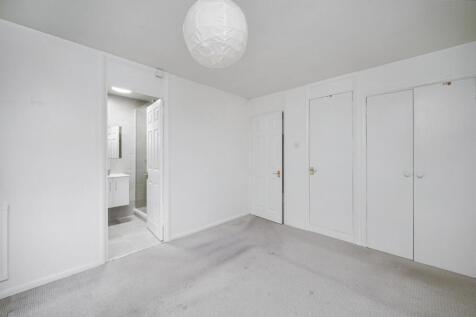 81 Willowhayne Drive, Walton-on-Thames, KT12 2NP