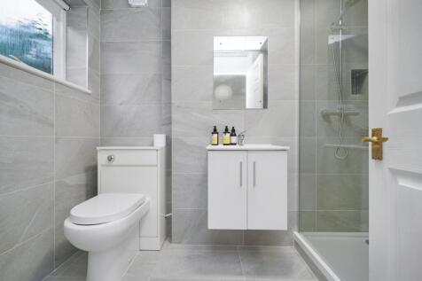 81 Willowhayne Drive, Walton-on-Thames, KT12 2NP