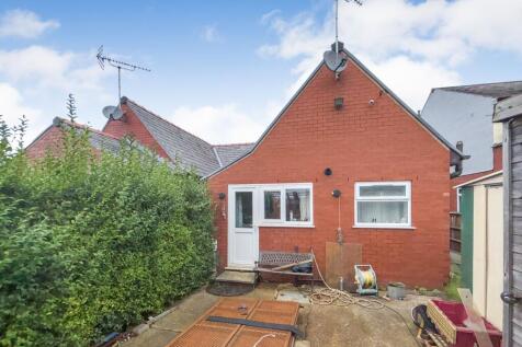 6 Walnut Avenue, Wigan WN1 3XE