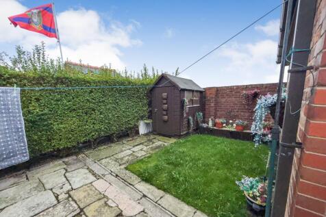 8 Walnut Avenue, Wigan WN1 3XE