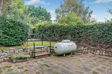 26 Pickburn Lane, Pickburn, Doncaster, DN5 7XF