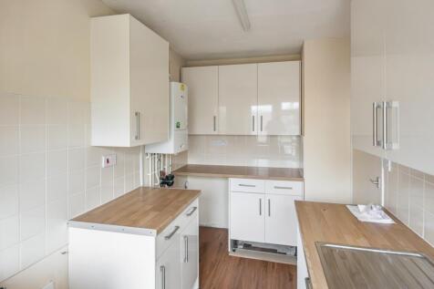 8 Honey Mead, Calne, Wiltshire, SN11 8BH