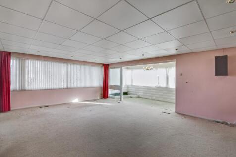 53 The Bowls, Chigwell, Essex, IG7 6ND