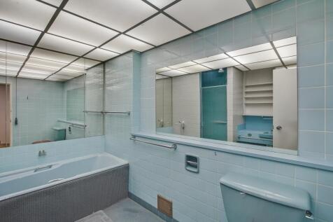 53 The Bowls, Chigwell, Essex, IG7 6ND