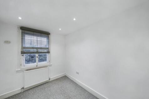 First Floor Flat, 47a Lower Boston Road, Hanwell, London, W7 3TP