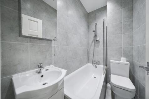 First Floor Flat, 47a Lower Boston Road, Hanwell, London, W7 3TP