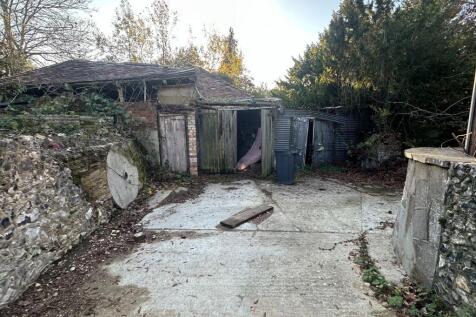 22 Marlpit Lane, Coulsdon, Croydon, CR5 2HB