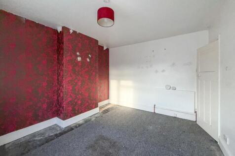 12 Lea Road, Lake, Sandown, Isle of Wight, PO36 9HX