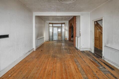 11 The Rise, Palmers Green, London N13 5LF