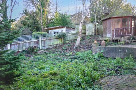 6 Birdhurst Gardens, South Croydon, Surrey, CR2 7DT