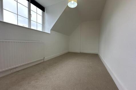 6 Birdhurst Gardens, South Croydon, Surrey, CR2 7DT