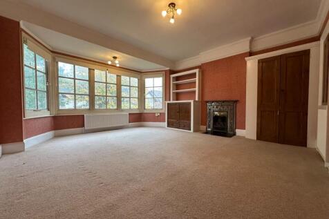 6 Birdhurst Gardens, South Croydon, Surrey, CR2 7DT