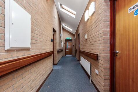 Verdon Court, Bishops Orchard, Farnham Royal, Slough SL2 3AB