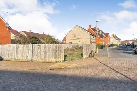 Land opposite Stotfold Library, Valerian Way, Stotfold, SG5 4NL