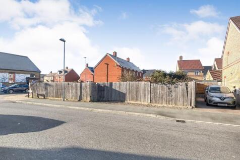 Land opposite Stotfold Library, Valerian Way, Stotfold, SG5 4NL