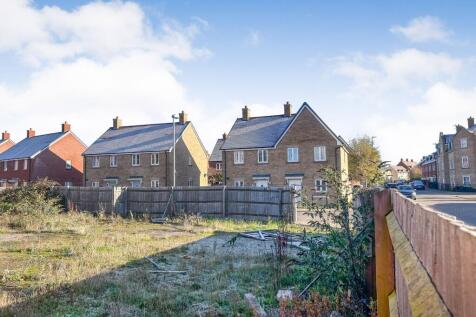 Land opposite Stotfold Library, Valerian Way, Stotfold, SG5 4NL