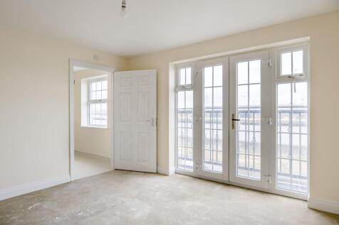 Harbour Quay, Riverside Road, Gorleston-on-Sea, Great Yarmouth, Norfolk, NR31 6PZ