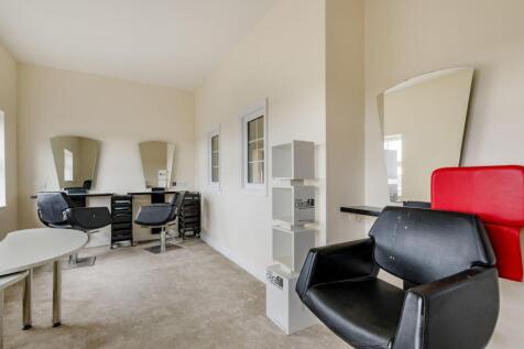 Harbour Quay, Riverside Road, Gorleston-on-Sea, Great Yarmouth, Norfolk, NR31 6PZ