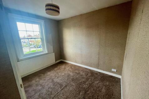 Woodgate, London Road, Epsom, Surrey, KT17 2BB