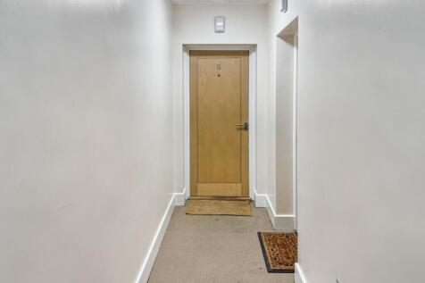 Flat 6, 250 High Street, Birmingham, West Midlands, B17 9PT