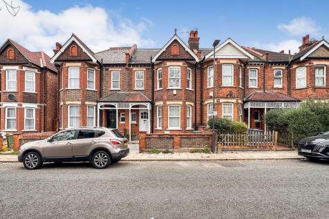 24 South Hill Avenue, Harrow, HA2 0NQ