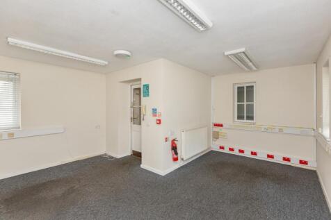 4 Woodhouse Court, Stantonbury, Milton Keynes MK14 6GB