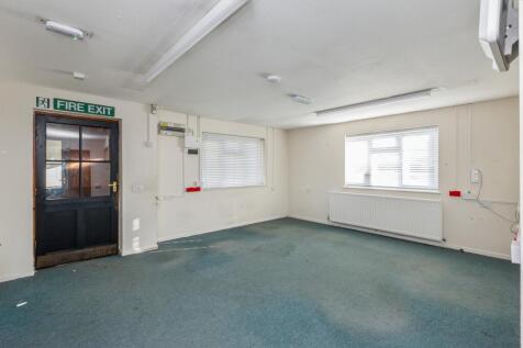 4 Woodhouse Court, Stantonbury, Milton Keynes MK14 6GB