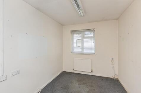 4 Woodhouse Court, Stantonbury, Milton Keynes MK14 6GB