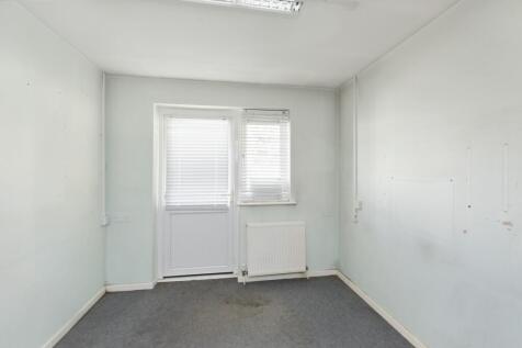 4 Woodhouse Court, Stantonbury, Milton Keynes MK14 6GB