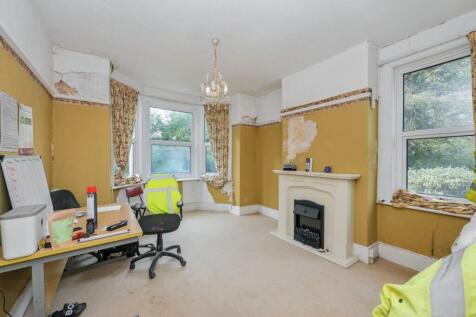 1 ,1A, 2 Mount Zion Benfleet  Essex SS7 2AR