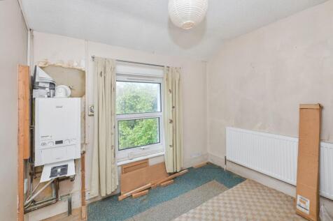 1 ,1A, 2 Mount Zion Benfleet  Essex SS7 2AR