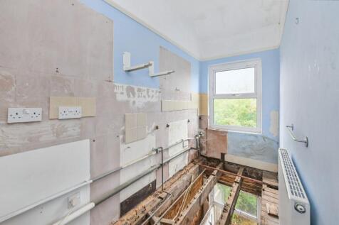 1 ,1A, 2 Mount Zion Benfleet  Essex SS7 2AR