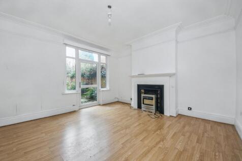 249 Lichfield Road, Mere Green, Sutton Coldfield B74 2XD