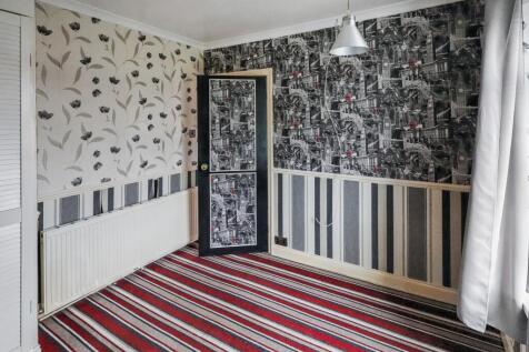 100 Barnsley Road, Darfield, Barnsley S73 9DD